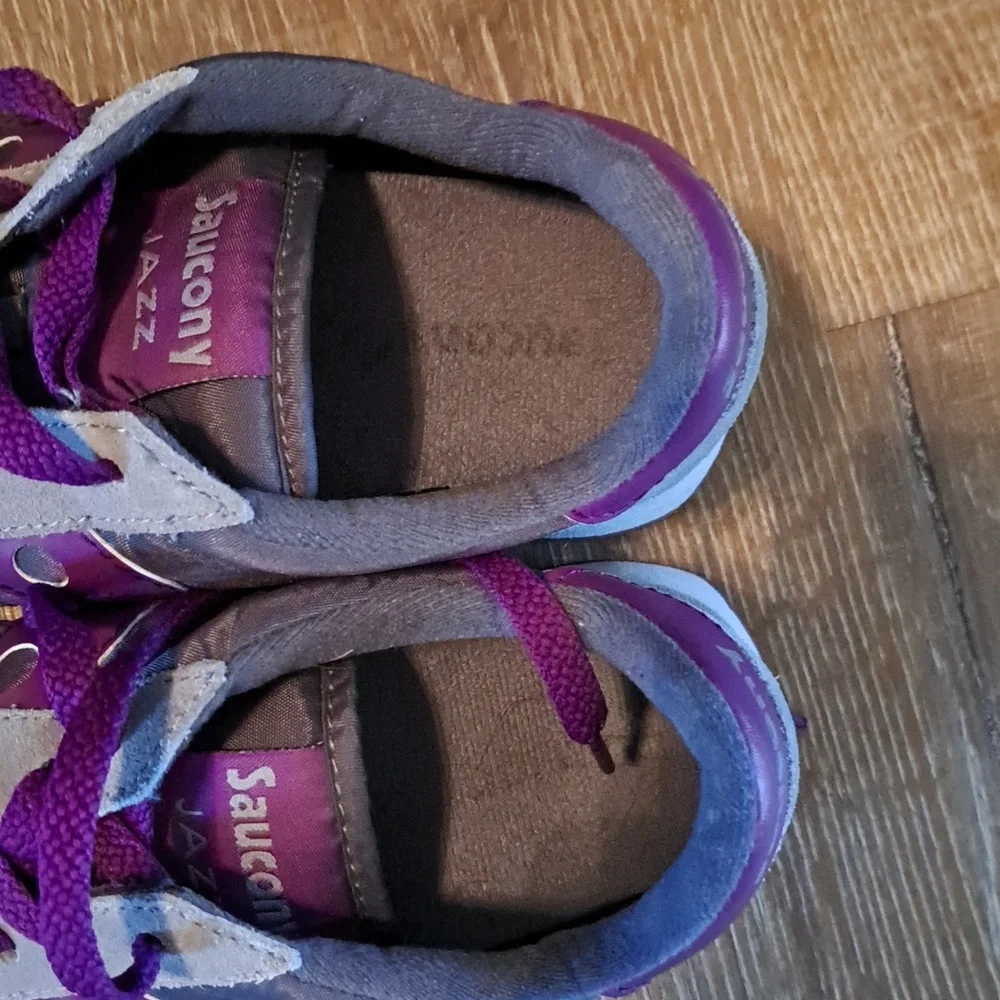 Saucony Grey and Purple Jazz Sneakers - Picture 5 of 7
